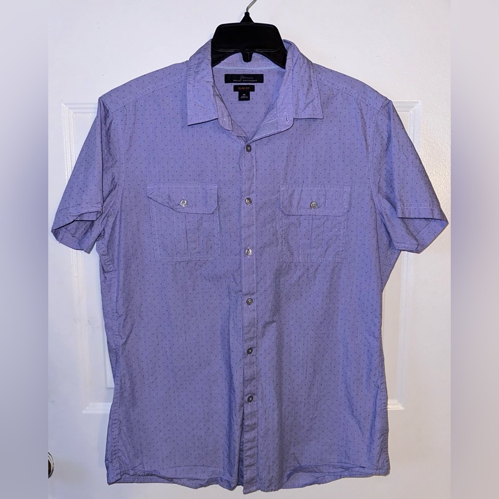 Marc Anthony, slim fit size medium men’s button up dress shirt